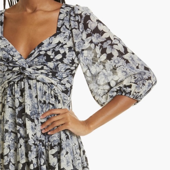 NWOT - Cinq A Sept “Harlie” Floral Balloon Sleeve Mini Dress - Size 10 - Picture 2 of 5